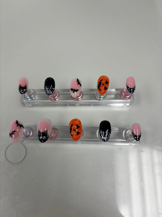 Halloween Nail Art Set – Pumpkin & Bat Design 🎃🦇