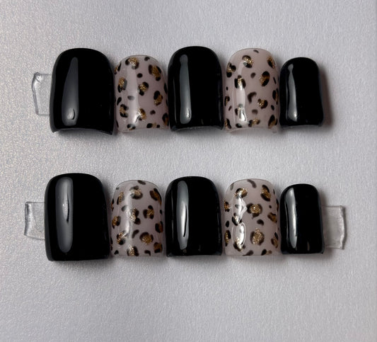 Black & Cheetah Print Press-On Nails – Bold Animal Print Design